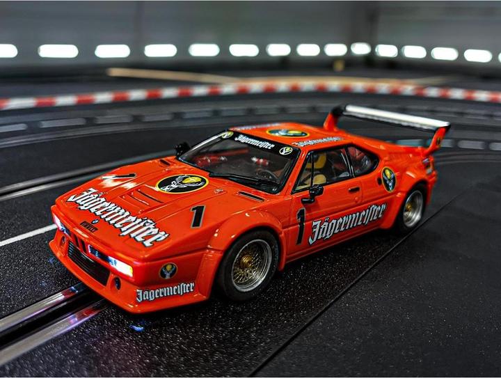 Image du produit Carrera Digital 132 20032031 BMW M1 Procar Jägermeister,No.1