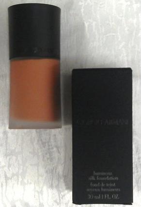 Produktbild Giorgio Armani Luminous Silk (No. 10)