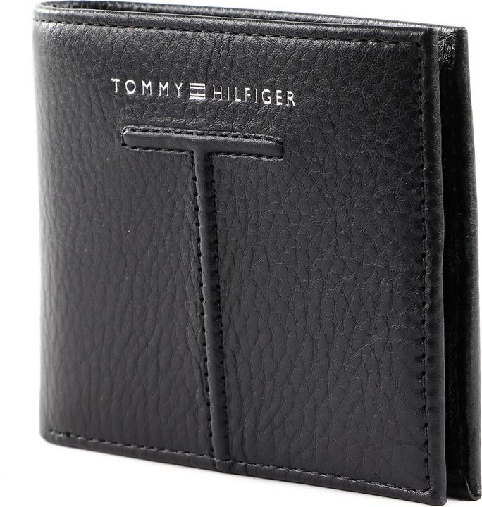 Actual product image Tommy Hilfiger TH Central Mini CC Wallet
