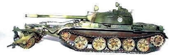 Actual product image Trumpeter Finnish tank T-55 with minesweeper