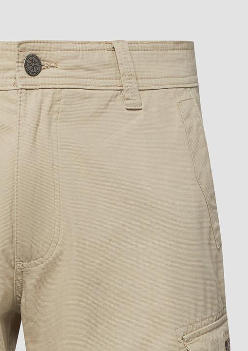 Image du produit s.Oliver File: Cargo-Shorts mit Logo-Details (33)
