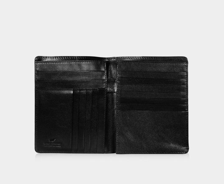 Actual product image Braun Büffel Country Rfid