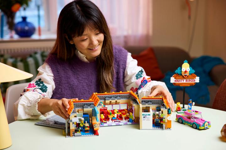 Image du produit LEGO The Simpsons: Krusty Burger (10352, LEGO difficiles à trouver, LEGO Icons)