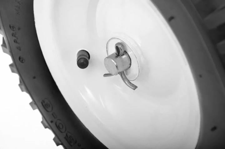 Actual product image Hecht 256 Fertilizer spreader