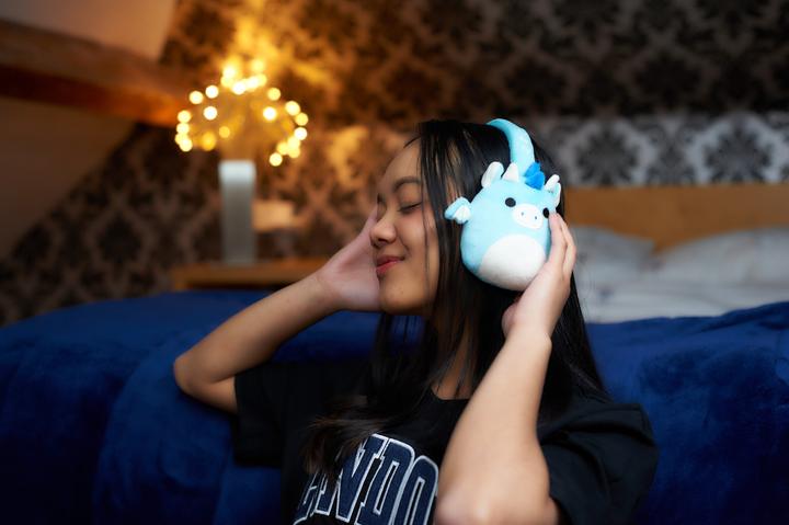 Produktbild Squishmallows Plush Bluetooth Headphones - Tatiana (608090)
