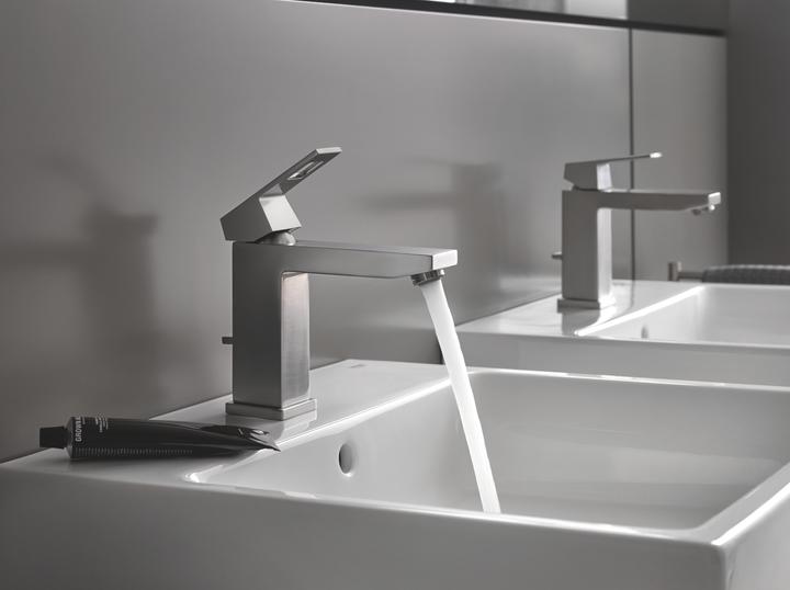 Actual product image Grohe Cube ceramic washbasin (490 mm, 500 mm)
