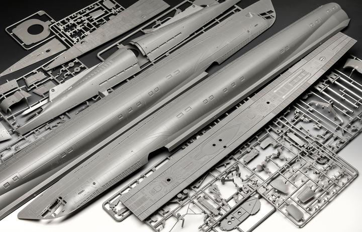 Produktbild Revell German Submarine Type IX C