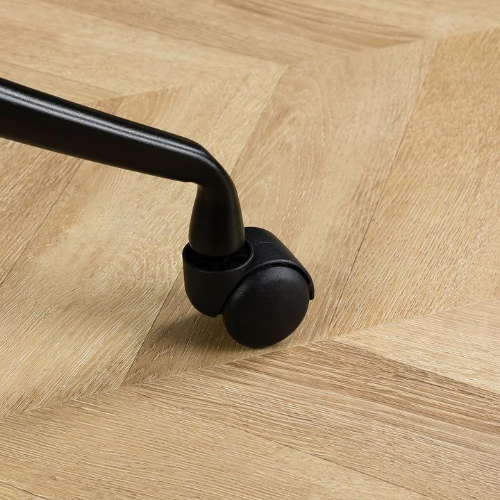 Actual product image IDIMEX Swivel chair DAGMA with castors - black