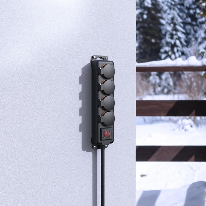 Produktbild Hama Steckdosenleiste, 4-fach, für aussen IP44, Schalter, Wandmontage, 4 m, Schw. (4x, 4 m)