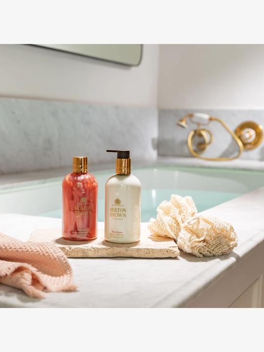 Actual product image Molton Brown Rose Dunes (300 ml)