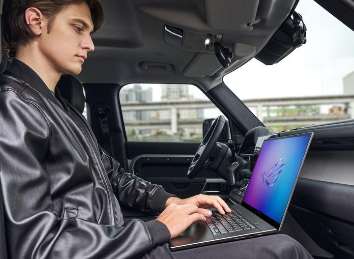 Produktbild ASUS ROG Zephyrus G16 RTX 4060 (16", 1000 GB, 16 GB, DE, AMD Ryzen AI 9 HX 370)