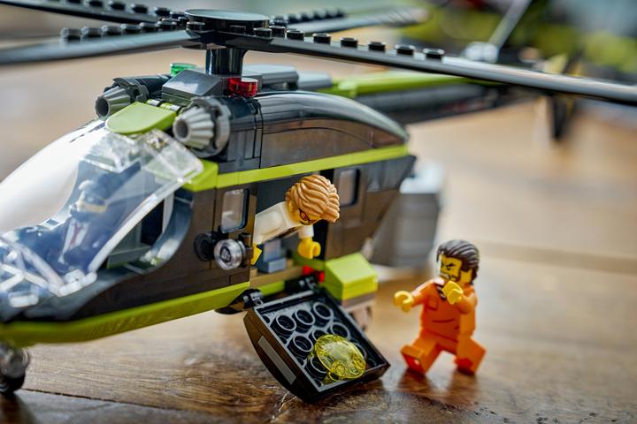 Immagine prodotto LEGO Attacco al treno della polizia (60508, LEGO City)