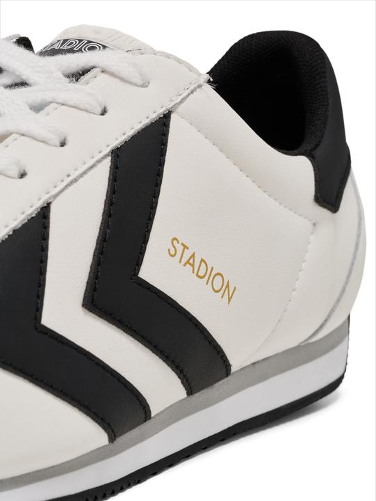 Actual product image hummel Stadion (40)