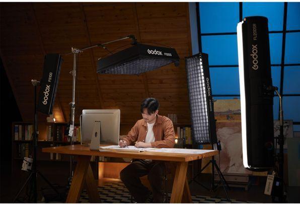 Image du produit Godox FL200R K1 - Kit 1 x Flexible RGB LED Light FL200R & Accessories (Lumière vidéo)