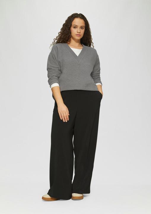 Produktbild s.Oliver Sweatshirt Weiches Sweatshirt mit V-Ausschnitt (44)