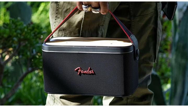 Image du produit Fender Haut-parleur Bluetooth RIFF 60W (30 h, Fonctionnement sur batterie)