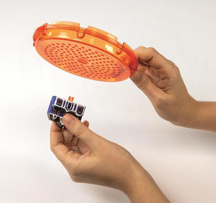 Produktbild Clementoni Clemen Stranger Things -?Schattenwelt"-Terrarium 18802