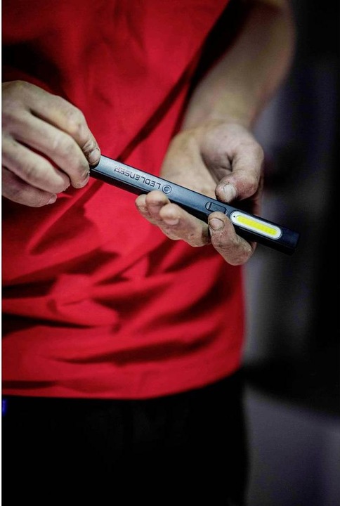 Actual product image Ledlenser W2R Work (17.60 cm, 220 lm)