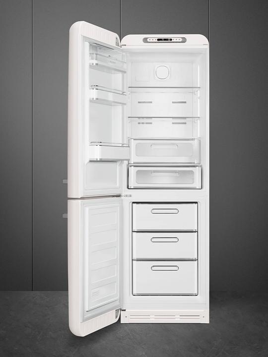 Produktbild Smeg Retro Style Kühl-Gefrierkombination FAB32LWH5 Weiss, Links (331 l)