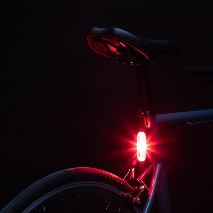 Actual product image Btwin BIKE LIGHT RL 510 323565 (3 lm)