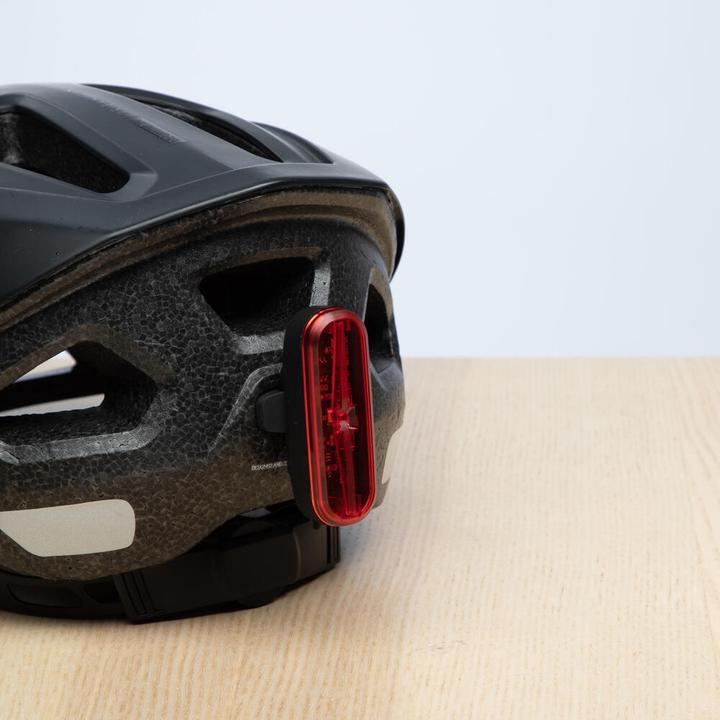 Actual product image Btwin BIKE LIGHT RL 510 323565 (3 lm)