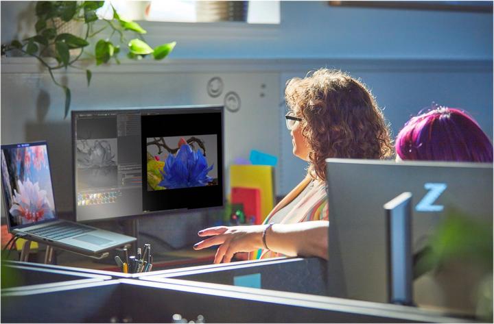 Actual product image HP ZB16G9 i9-12900HX 16 /1T PC (16", 1000 GB, 32 GB, CH, Intel Core i9-12900HX)