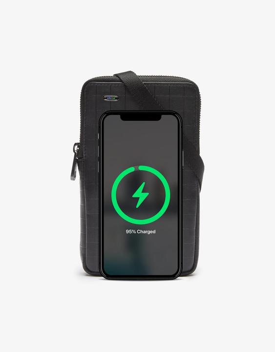 Actual product image Lacoste Infini T Wireless Charging Phone Wallet