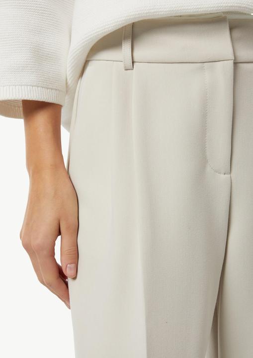 Produktbild Comma Hose Hochwertige Stoffhose mit Wide Leg und Detail am Bund (44)