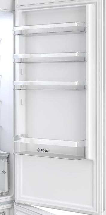 Actual product image Bosch Hausgeräte KGN392WCF (363 l)