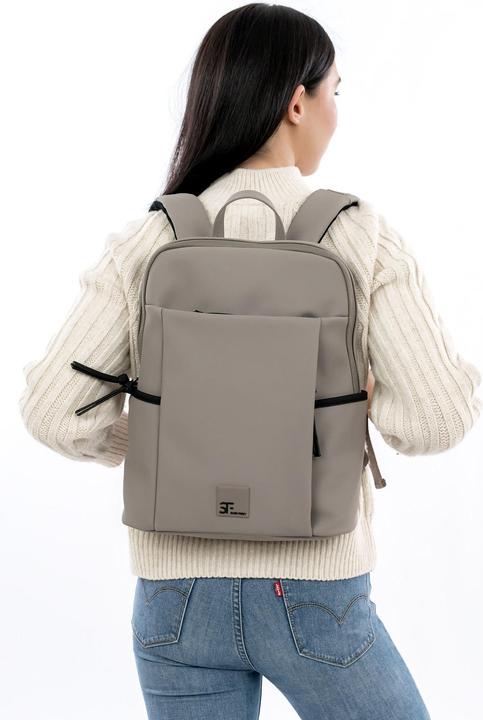Produktbild Suri Frey SFY Shiny Cityrucksack (15.50 l)