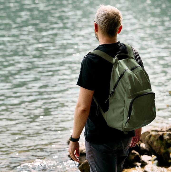 Actual product image F-Stop Rju AIR 18 Liter Backpack Arctic With Free ICU (18 l)