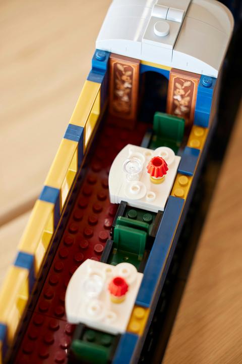 Immagine prodotto LEGO 21344 L'Orient Express (21344, LEGO Ideas, Set LEGO rari)