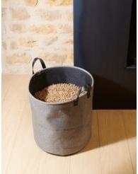 Actual product image EDA Felt pellet bag, 60 litres, dark grey capacity 30 kg, for storing wood pellets