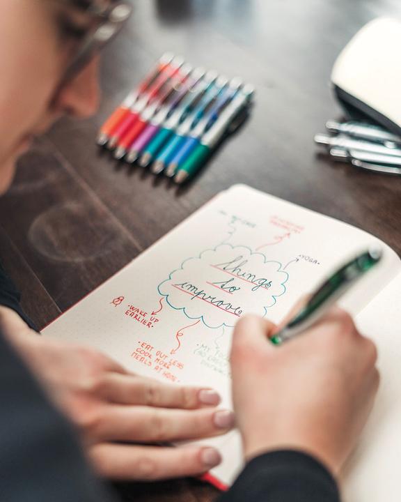 Produktbild Pentel Gelschreiber EnerGel Xm (Grün, Silber, 1 x)