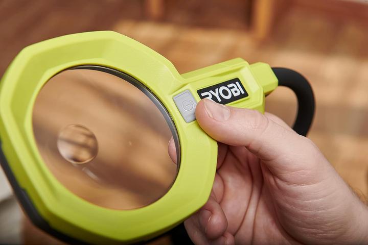 Actual product image Ryobi Lupa su apšvietimu (400 lm)