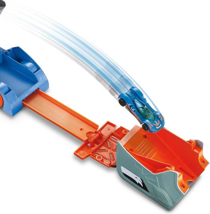 Image du produit Hot Wheels Stunt N Go Transporter & Trackset
