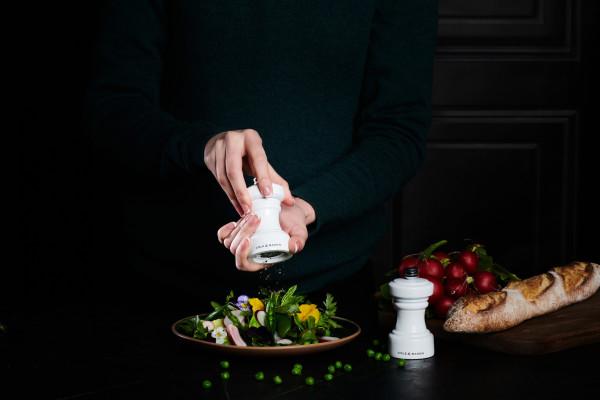 Actual product image Cole & Mason Hoxton (Pepper)