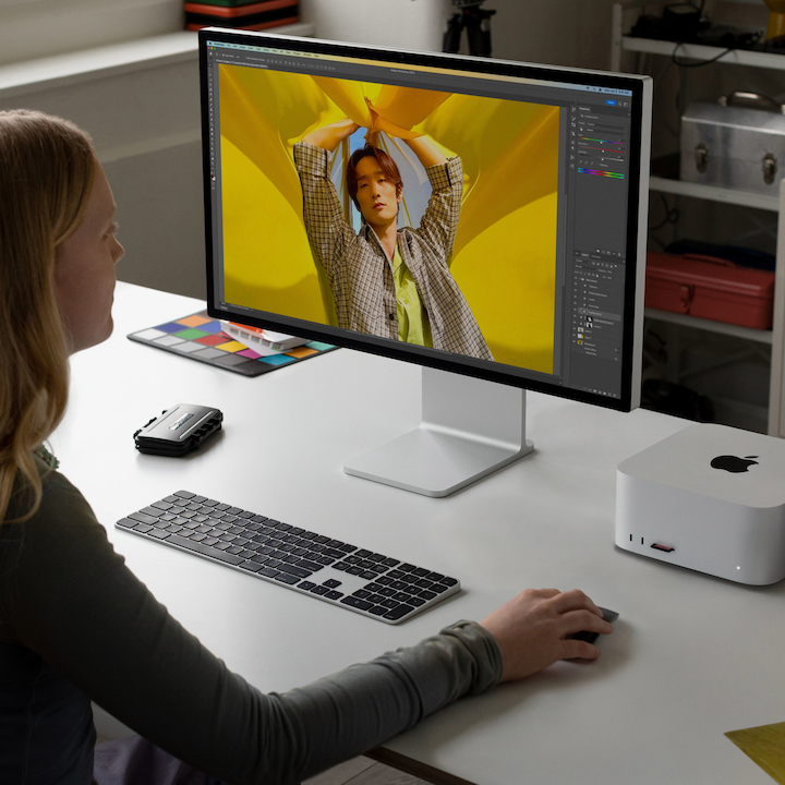 Actual product image Apple Mac Studio (M2 Max, 32 GB, 1000 GB)
