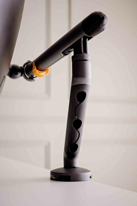Actual product image Bakker Elkhuizen BNEBFSDG BAKKER BE Flexible monitor arm (Table, 35", 10 kg)