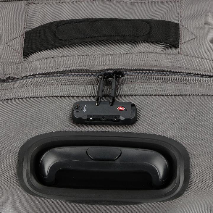 Actual product image American Tourister URBAN TRACK Duffle with Wheels (94 l)