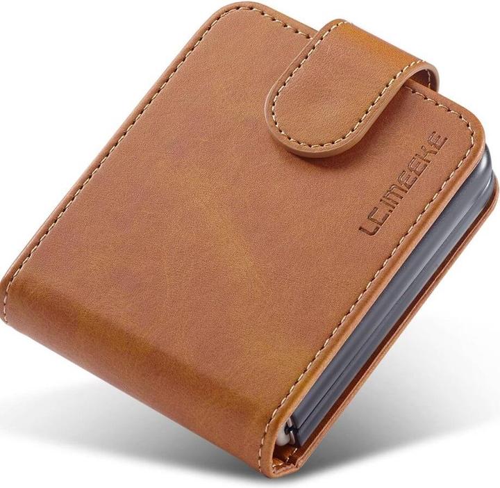 Actual product image Cover-Discount Galaxy Z Flip4 5G - Foldable protective cover beige (Samsung Galaxy Z Flip4)
