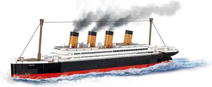 Actual product image Cobi HC R.M.S. Titanic