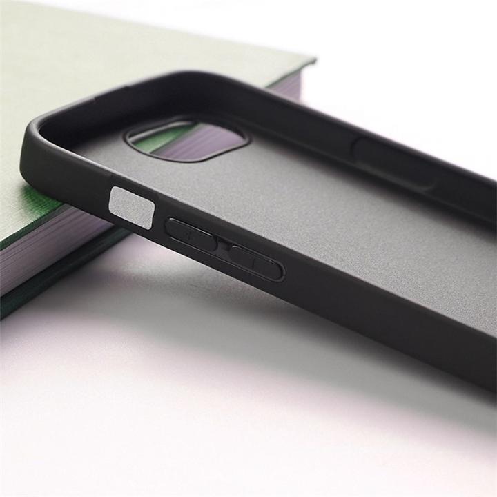 Actual product image Deltalabs Gummi Smartphone Schutzhülle (Apple iPhone 16e)