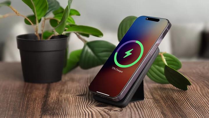 Actual product image Powerology Magsafe Powerbank 5000 mAh (5000 mAh, 15 W, 18.50 Wh)