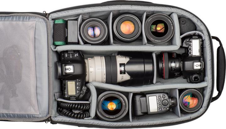 Actual product image Think! Tank Airport Advantage (Camera case)