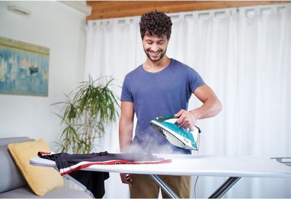 Actual product image Polti Steam iron QC120 PLEU0254 2200W (2200 W, 30 g/min)
