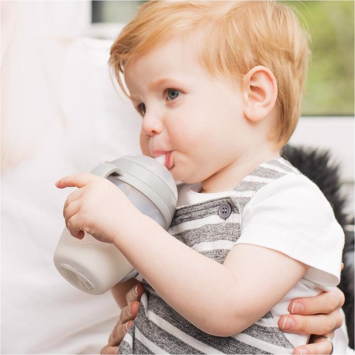 Actual product image Haakaa Generation 3 Drinking Bottle Attachment with Automatic Straw
