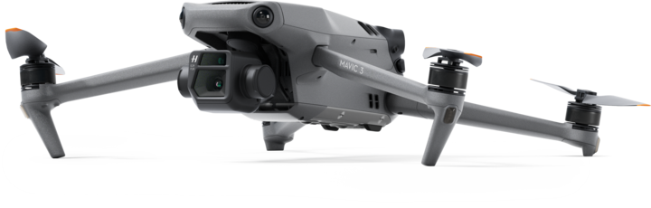 Produktbild DJI Mavic 3 Fly More Combo (46 min, 895 g, 20 Mpx)