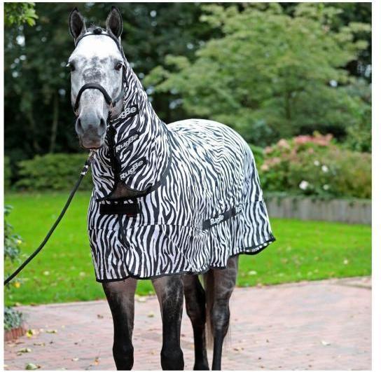 Productafbeelding Kerbl Vliegend tapijt zebra incl halsstuk (165 cm)