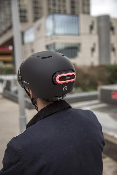 Actual product image Cosmo Connected Fusion (55 - 60 cm)